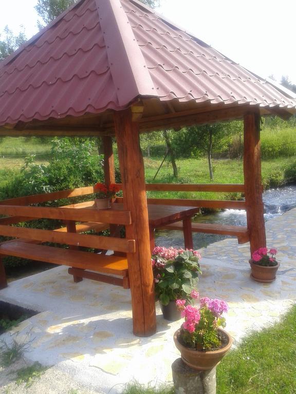 Guest House Mila Plitvicki Ljeskovac Exterior photo